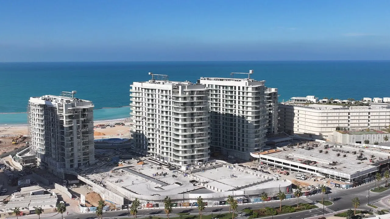 Beach House at Bay Residences 2
